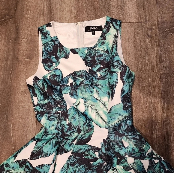 Lulu's Leaf It to Chance Green Fit and Flare Dress - Picture 5 of 7